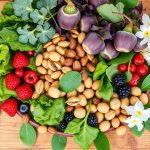 Dieta przy cerze naczynkowej: co jeść, a czego unikać?